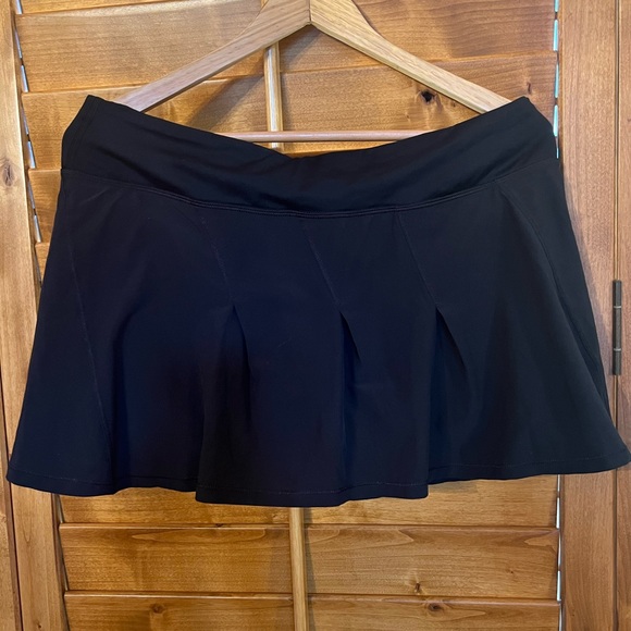 Lululemon Skirt Sz 10 - Picture 2 of 6